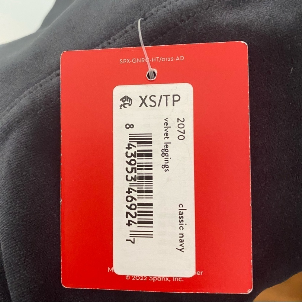 Spanx Velvet Leggings in Navy Blue - Picture 9 of 9